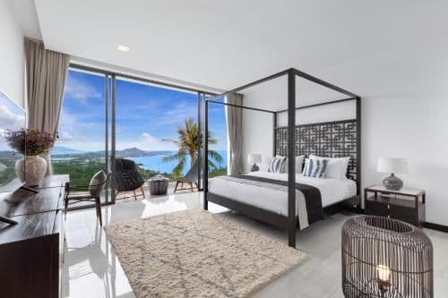 Villa with Sea View