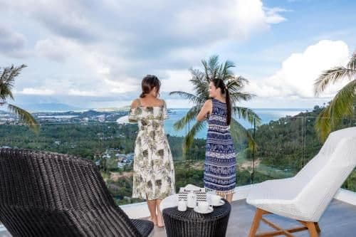 Villa with Sea View