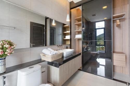 Villa with Sea View