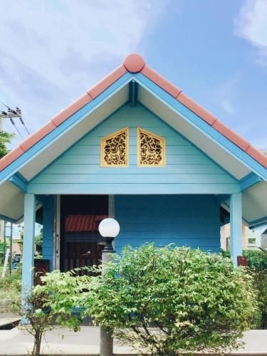 บ้านพักรับลมชมทะเล (Baan Pak Rab Lom Chom Talay)0