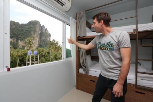 Pop-In Hostel3