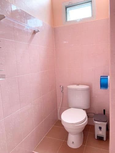 Twin Room with Private Bathroom