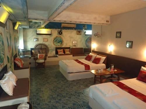 Quadruple Room with Terrace
