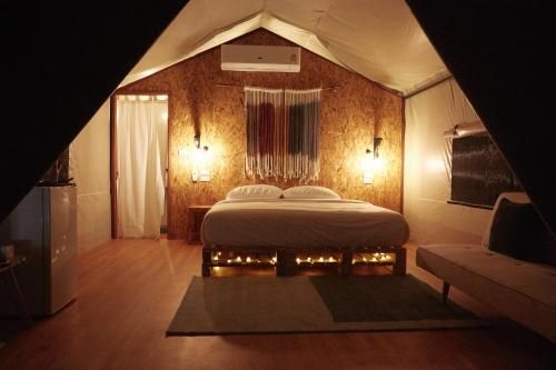 Piromrat Glamping Tents0