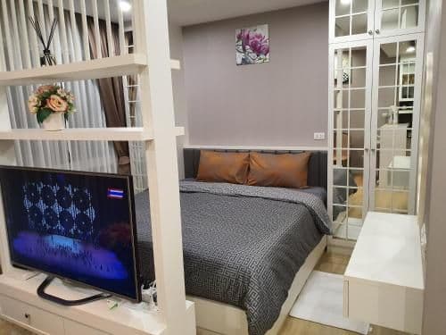 Studio Apartment with Sea View