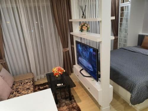 Studio Apartment with Sea View