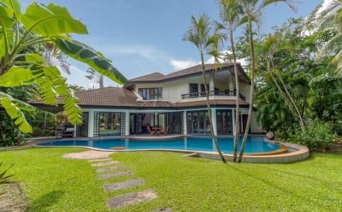 Villa with Private Pool