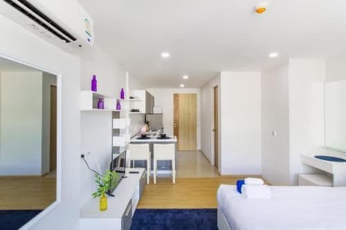 Studio Apartment