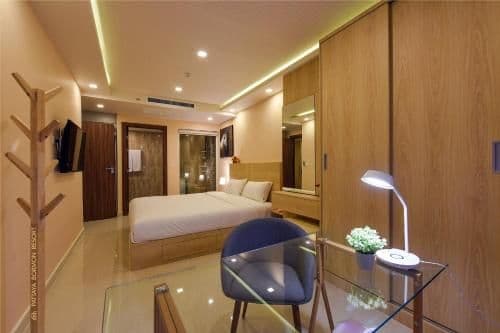 Deluxe Apartment