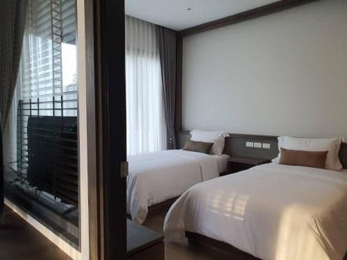 Large Double or Twin Room