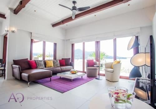 Villa with Sea View