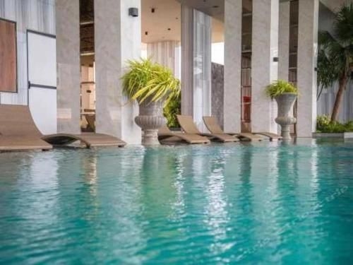 The Riviera October Sea View Apartment2