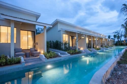 Deluxe Family Room with Pool Access