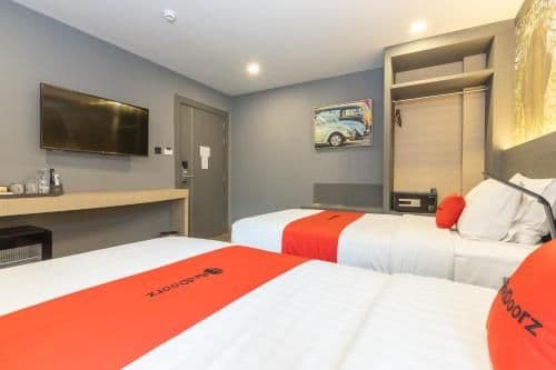 Deluxe Twin Room
