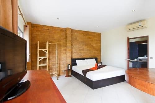 Villa with Sea View