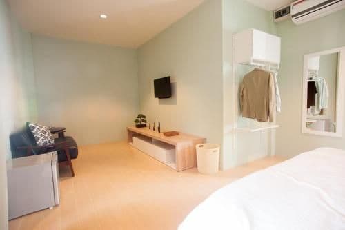 7-Bunk Bed in Mixed Dormitory Room
