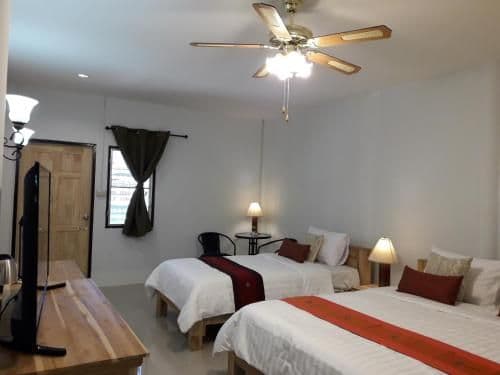 Triple Room