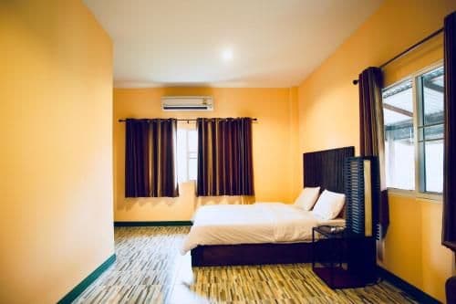 Suite with Garden View
