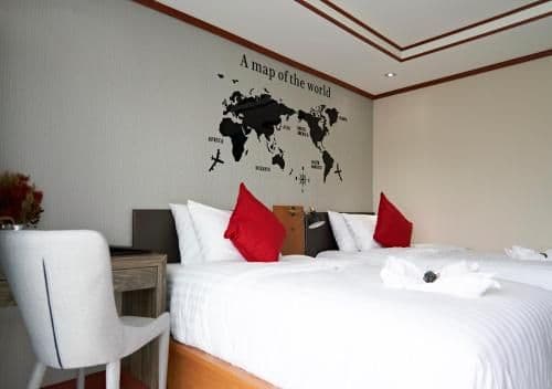 Deluxe Double or Twin Room