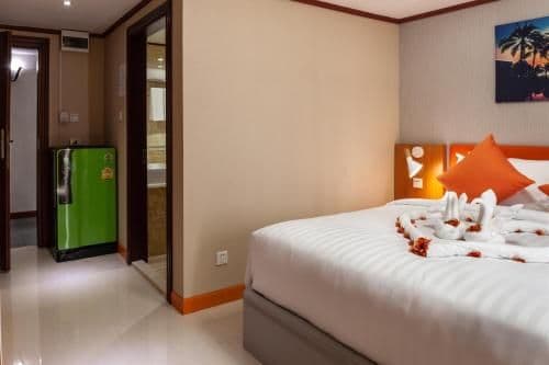 Deluxe Double or Twin Room
