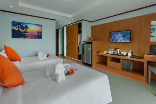 Deluxe Double or Twin Room