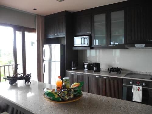Two-Bedroom Apartment with Sea View (4 Adults)