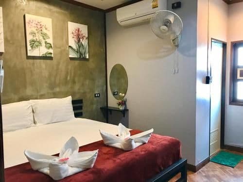 Double Room with Private Bathroom