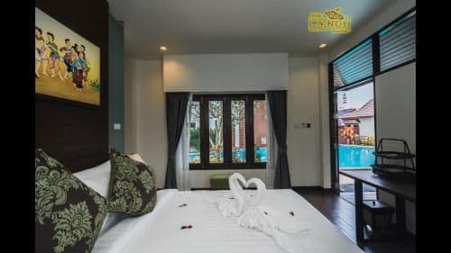 Suite with Pool View