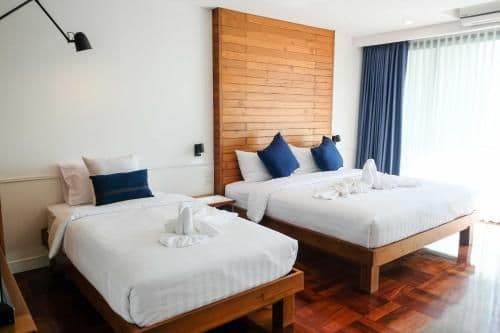 Deluxe Family Room