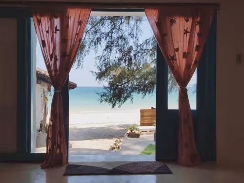 Bungalow - Beach Front