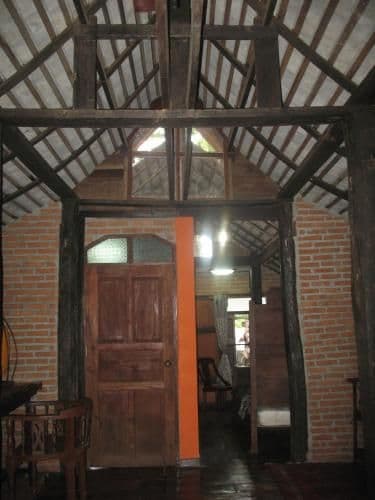 One-Bedroom Bungalow