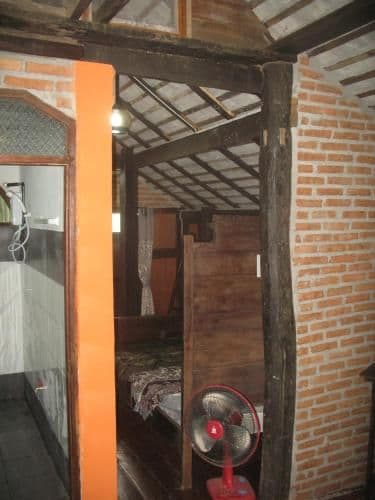 One-Bedroom Bungalow
