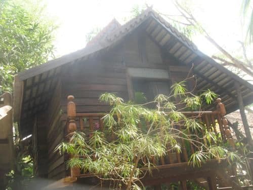 One-Bedroom Bungalow