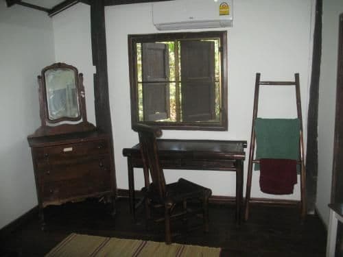 One-Bedroom Bungalow