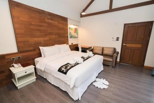 Quadruple Room with Terrace