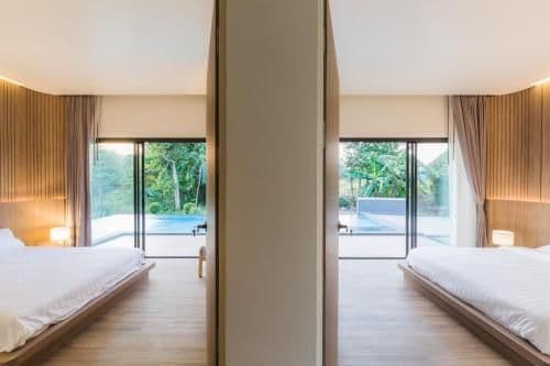 Family Room with Garden View