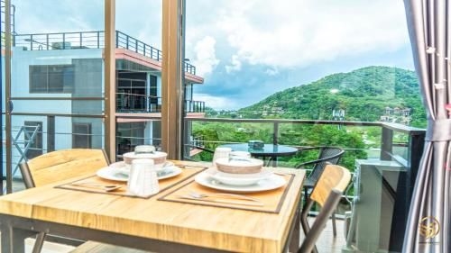 Новые апартаменты 1 bd 50 м2 NaiHarn Beach Condominium (New apartments 1bd 50 м2 NaiHarn Beach Condominium)0