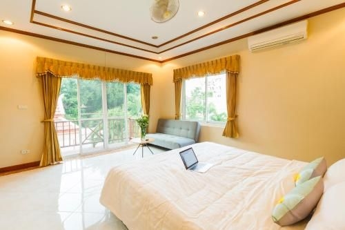 Angel Green Pool Villa Pattaya2