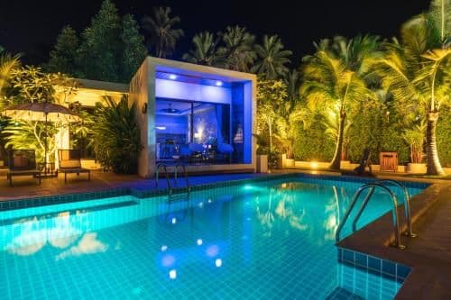 Deluxe Double Room (2 Adults + 1 Child)