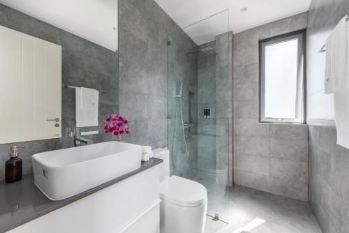 New Sea-View Villa w/Private Pool near Bangrak Beach3