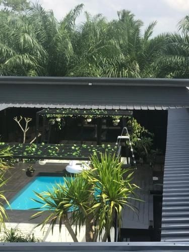 ณ ริมบึง รีสรอท (Na Rim Bueng Resort)1