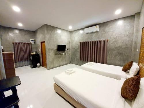 Deluxe Twin Room