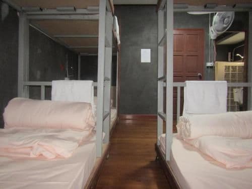 8-Bed Mixed Dormitory Room