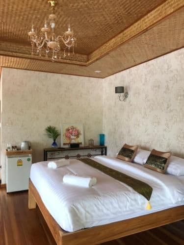 Standard Double Suite
