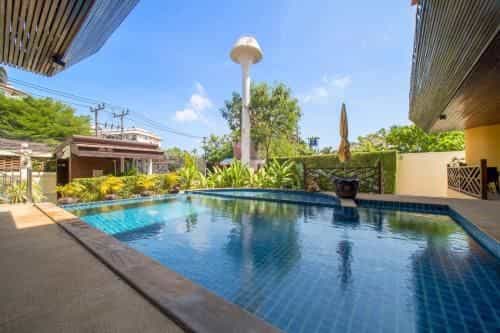 Pool access apartment near Naiharn 2bdr 2bth Pool access apartment near Naiharn 2bdr 2bth
