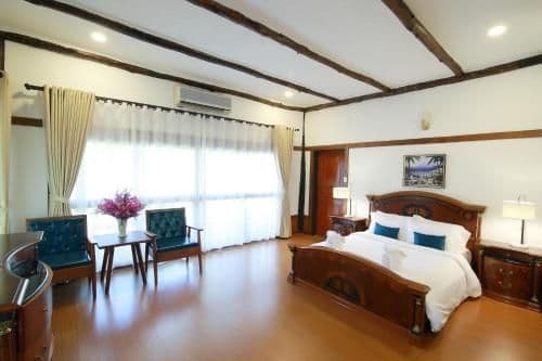 Deluxe Lanna King Room