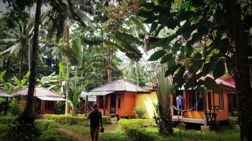 The Sunflower Bungalows4