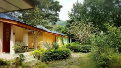 The Sunflower Bungalows2