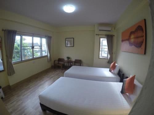 Large Twin Room