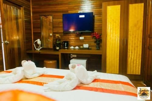 Superior Bungalow Double Bed with Garden View